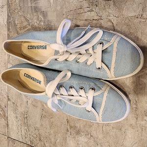 Blue and white Converse shoes size 9.5
